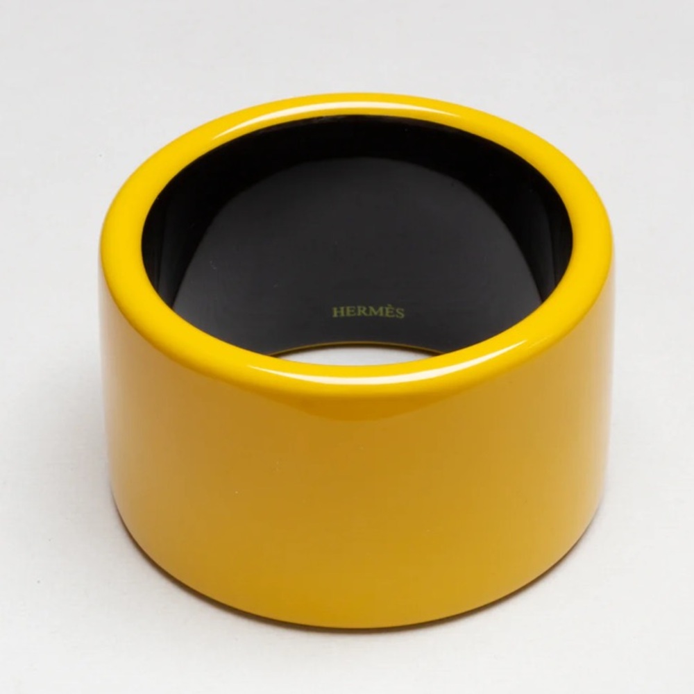 HERMES WOOD LACQUERED BANGLE BRACELET YELLOW VINTAGE RARE
